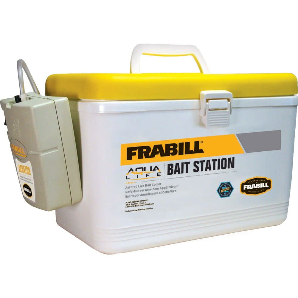 Frabill Bait Box 8 quart aerated live bait cooler with lid latch and aerator pump