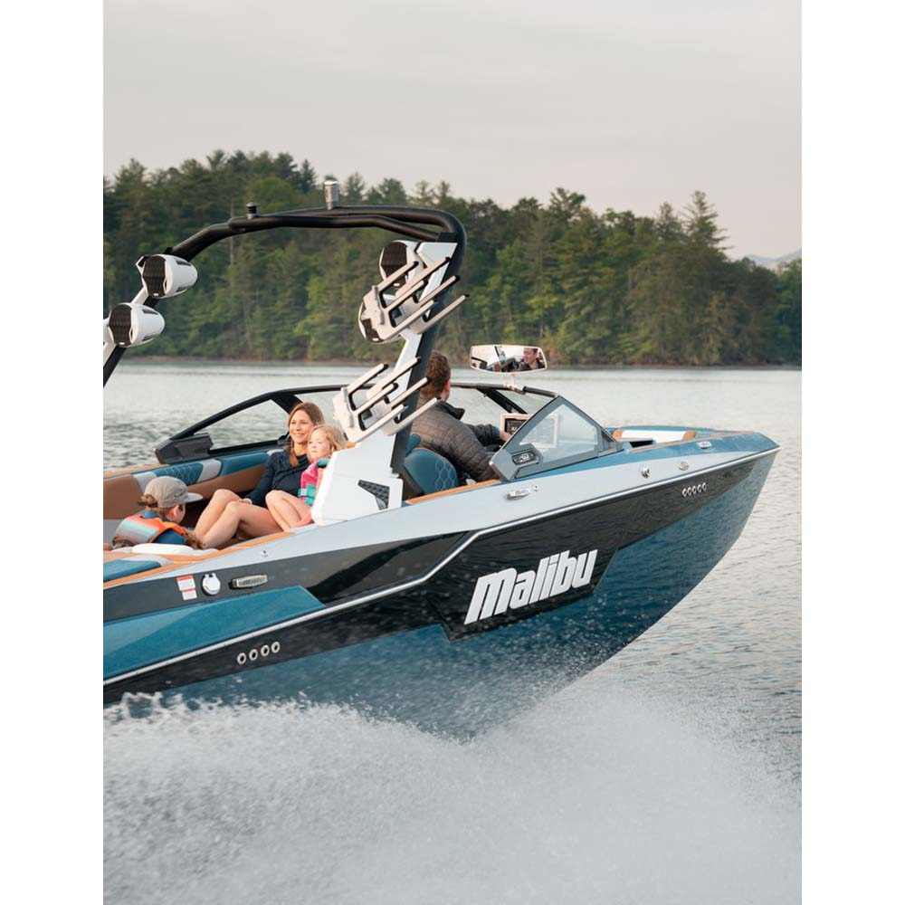 PTM Edge VR-140 Elite Mirror & Sock Combo on Malibu boat on lake with passengers